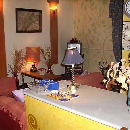 Hostel House *