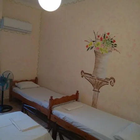 Hostel House *